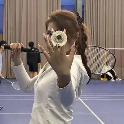 方怡